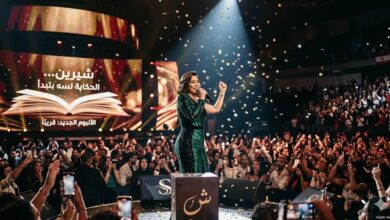 الفنانة شيرين عبد الوهاب في حفل غنائي ضخم على المسرح
