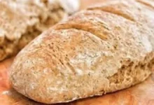 طريقة عمل خبز الحبوب الكاملة بخطوات سهلة ومذاق لذيذ