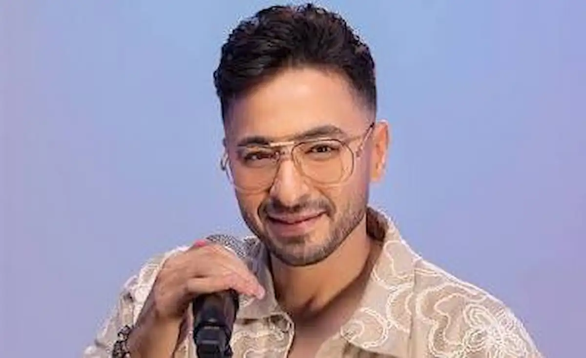 حمادة هلال يهنئ هادي أبو اليزيد