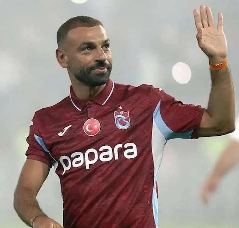 محمد صلاح في تركيا طرابزون