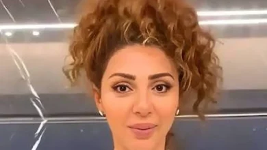 ميريام فارس تقلب الموازين.. من شورت الـ Boxer الرجالي إلى غلالة حمراء جريئة في المنزل!