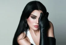 هيفاء وهبي تشعل الساحل الشمالي بفستان ذهبي ومجوهرات بـ100 ألف دولار