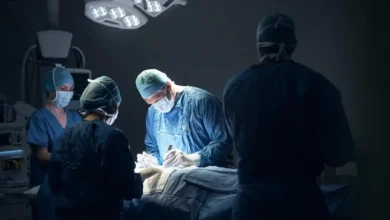 جراحة تاريخية بديلة تنقذ جنينًا من الموت