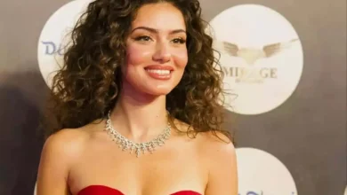 جيهان الشماشرجي فستان بيج أسبوع الموضة باريس