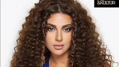 الفنانة ميريام فارس تصل إلى أمستردام بحقيبة ضخمة
